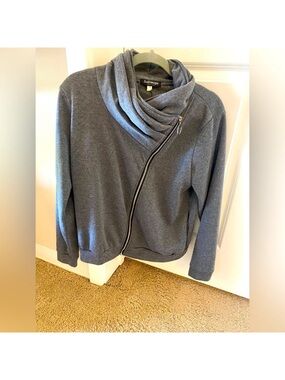 Sundry Cozy Asymmetrical Zip Cowl Neck Sweater - Gray